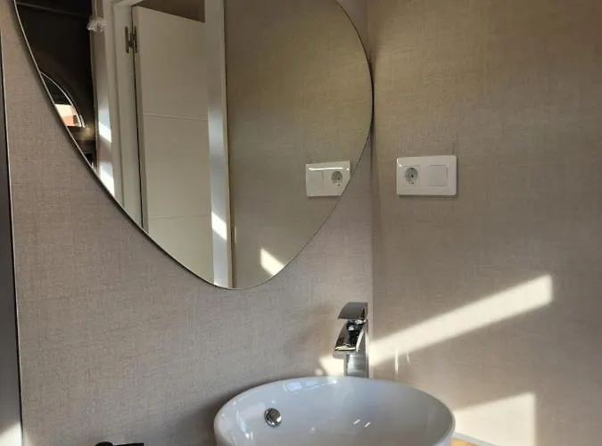 El Atico De Entrevias - Con Garaje Y Wifi *